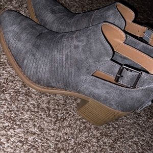 Brand new gray ankle boots